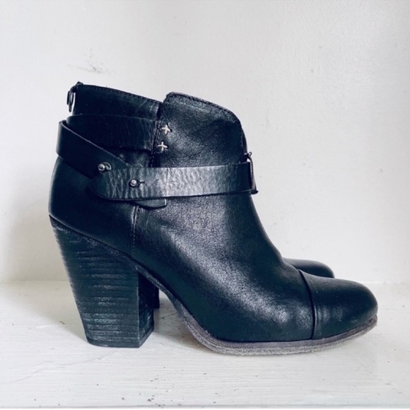 Rag & Bone Harrow Harness Strap Leather Heel Ankle Bootie Continuous Black 38.5 - Picture 14 of 14